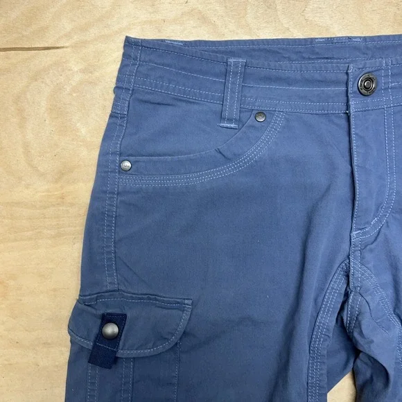 Kuhl Women's SPLASH Size 2 Cargo Shorts 10' Navy  Hiking Shorts - Picture 2 of 11